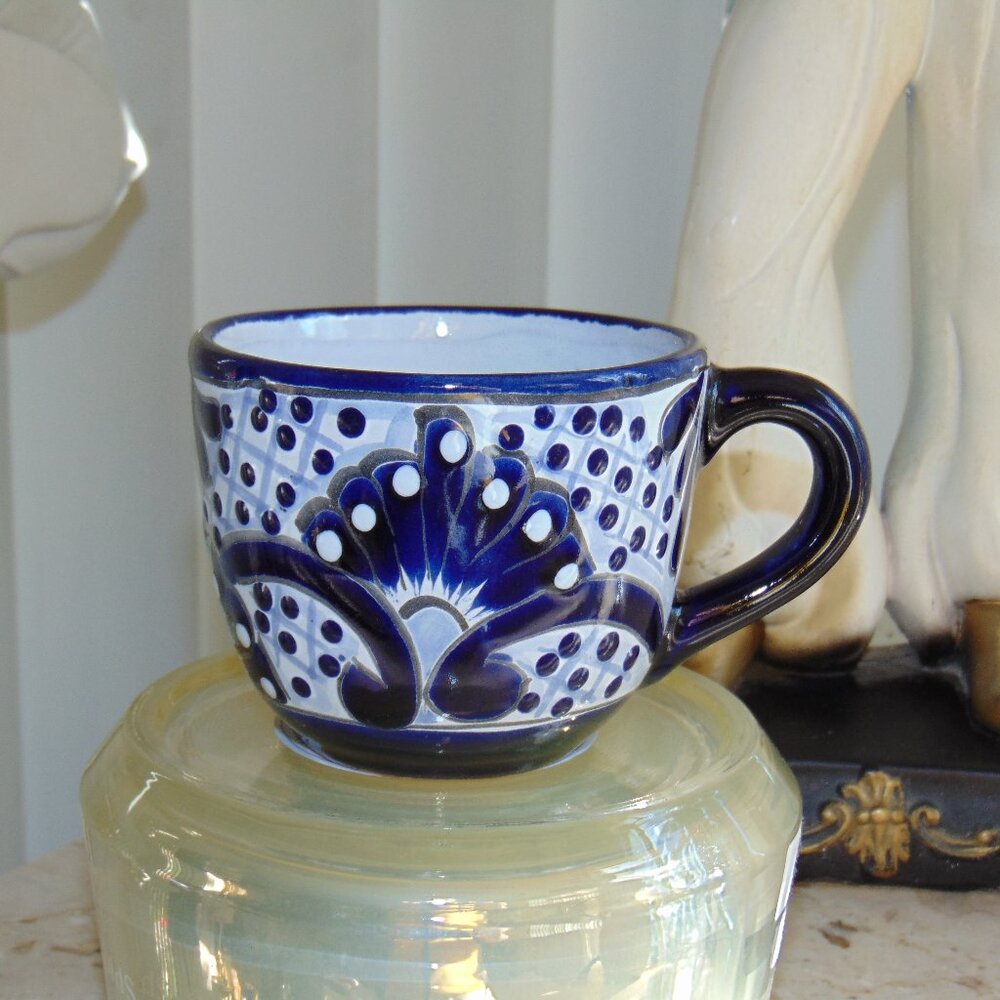 Mexican Talavera Pottery Coffee Mug Puebla Mexico Blue & White Red Clay Cup